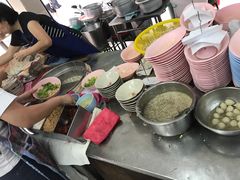 -榮泰米粉湯(Left Shop)