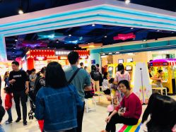 -LuckyStar幸运星家庭娱乐中心(东莞国贸店)