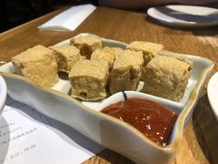 -新梅华·茶点餐厅(欧尚店)