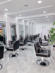 -Coo Hair salon