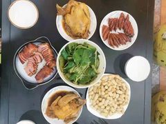 -天鹅到家·保姆月嫂育儿嫂(蔚蓝海岸店)