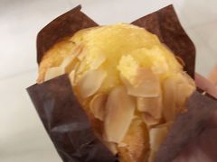 -鲍师傅糕点(海陵北路店)