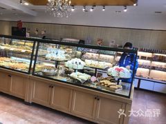 面包甜点陈列柜-味多美蛋糕(三元桥店)