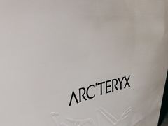 -ARC'TERYX始祖鸟(北京王府中环店)