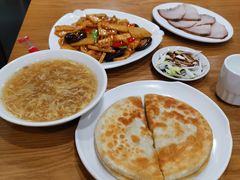 -李连贵熏肉大饼(沈阳站店)