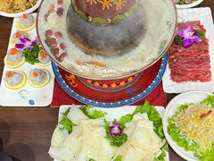 -爱新觉罗福臨火锅馆(万科滑雪场店)