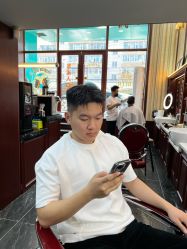 -绅仕門男士理发馆
