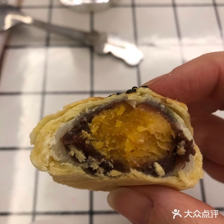 好想你牌子的这款蛋黄酥真心不错!好想你,大品牌的