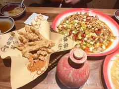 -泥糊破店小酒馆·团建聚餐(南京西路店)