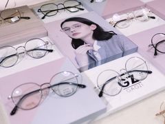 -罗伯特眼镜·蔡司官方授权(罗湖国贸店)