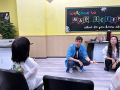 -神奇科学家STEAM科学实验科创赛事机器人编程逻辑思维MadScience(长宁来福士校区)