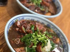 卤煮火烧-门框胡同百年卤煮(新街口店)