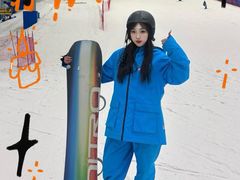 -哈尔滨热雪奇迹