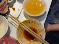 -钢管厂五区小郡肝串串香(蜀都万达店)