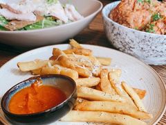 -Brut Eatery Wine Bar & Restaurant (建国东路店)