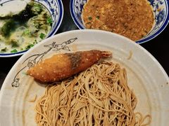 -老桐椿 · 上海大馄饨