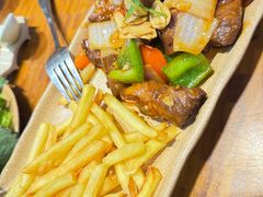 -Hoang Yen Vietnamese Cuisine