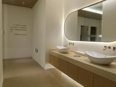 -左右Massage/Spa(长寿路店)