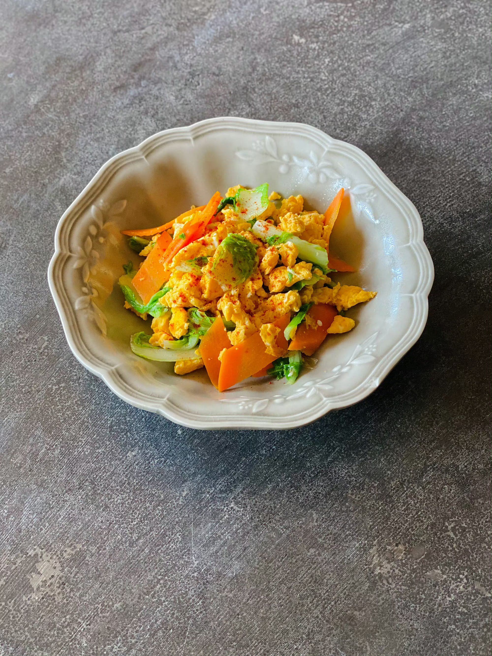 小白菜胡萝卜炒鸡蛋 冬瓜炖口蘑 肉桂烤蜜薯