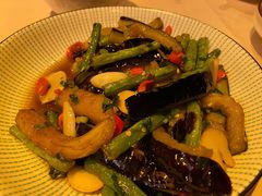 豇豆炒茄子-龙门阵茶屋川菜馆(武康路店)