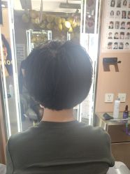 -一東造型烫发染发