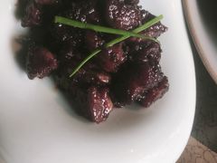-穹六人间 people 6(岳阳路店)
