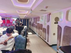 -巴特餐饮6加1音乐餐吧·新疆菜