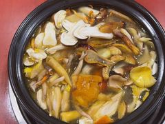 -菌之家·专业纯野生菌火锅·特色炒菌
