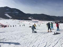 -鳌山滑雪度假区