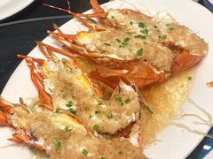 -鑫悦楼煎蟹·16年海鲜大排档