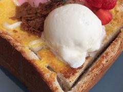 -蜜桃餐厅·伴山(湖滨商业街店)