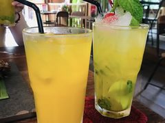 芒果汁-Naughty Nuri’s Phuket