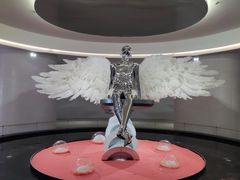 -涨巢·潮玩水疗局