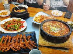 -万得圆饭庄(黄务小区)