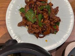 -云海肴·汽锅鸡·云南菜(天山百盛优客店)