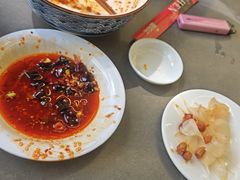 -陈熹公民族美食文化餐厅(中华广场店)