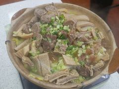 秘制清汤牛杂-翠山·映月湖景餐厅(映月湖公园店)