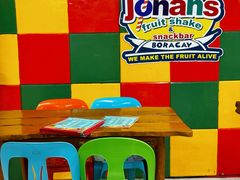 -Jonah's Fruit Shake & Snack Bar