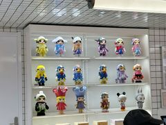 -泡泡玛特POPMART(上海环球港店)