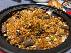 -连鹭海鲜·海肠捞饭·海胆饭(星海店)