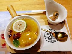银耳桃桃-炖物24章·顺时轻养茶(杭州保利时光里店)