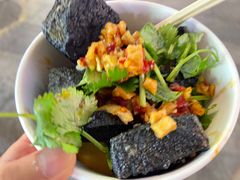 -黑色经典臭豆腐·湖南特产(步行街店)