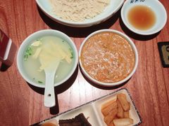 -裕兴记•蟹黄面馆(人民广场店)