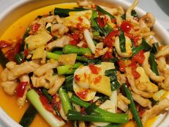 -泉味道贵州厨房(三里河店)