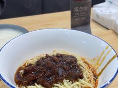 -李与白包子铺(桐梓林店)