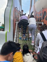 -季高兔窝窝亲子园(上海薰衣草公园店)