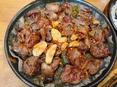 -老东镇啤酒屋海鲜加工·蒸汽海鲜·海鲜烧烤(台东店)