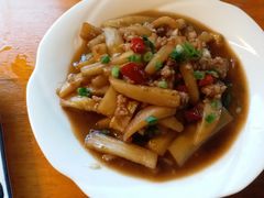 -临江餐馆二楼美食部落