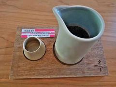 -彳亍咖啡·这里(水湾路店)