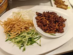 -刘胖子家常菜·蹄花焖藕(中央花园店)